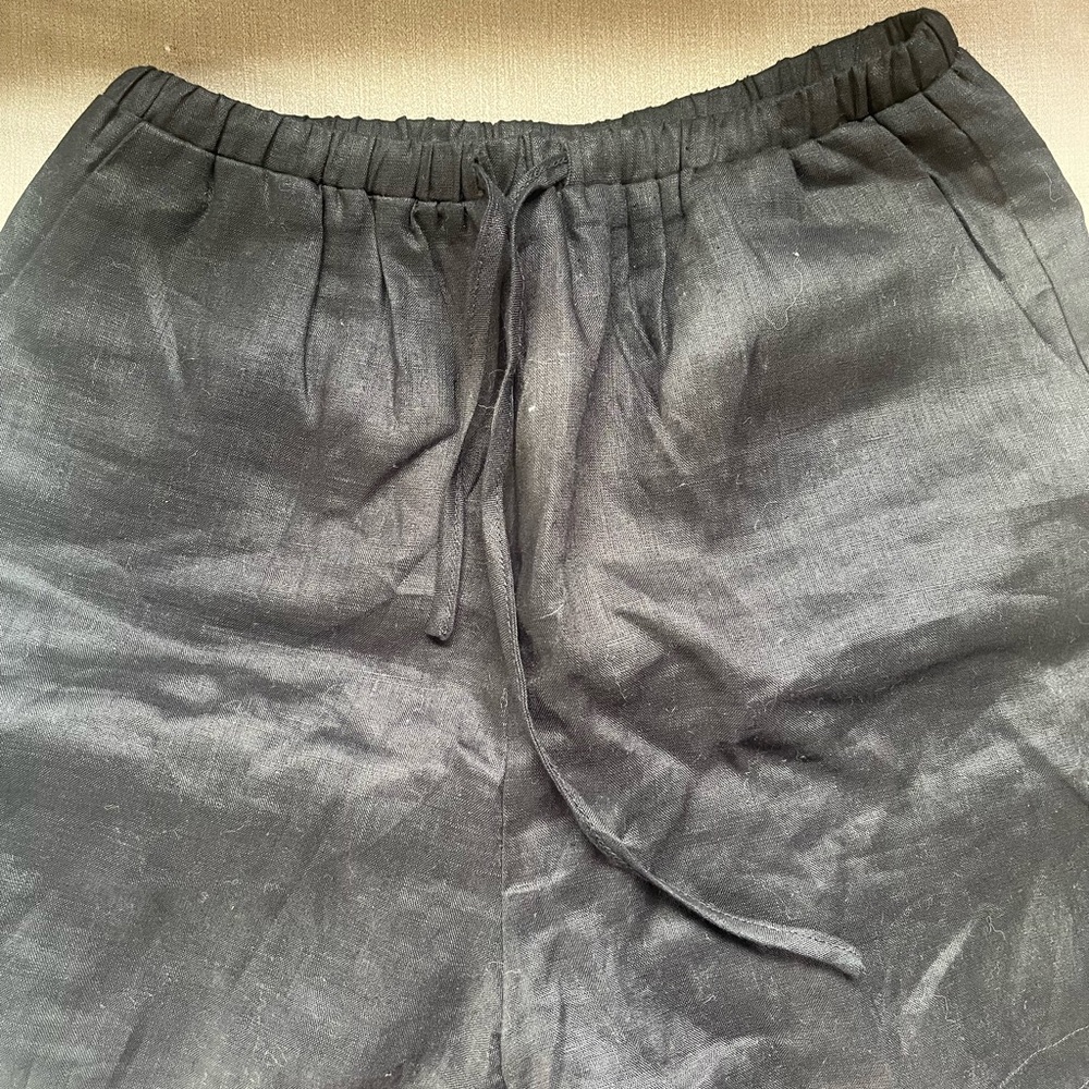 DISSH Black Women's Linen Shorts